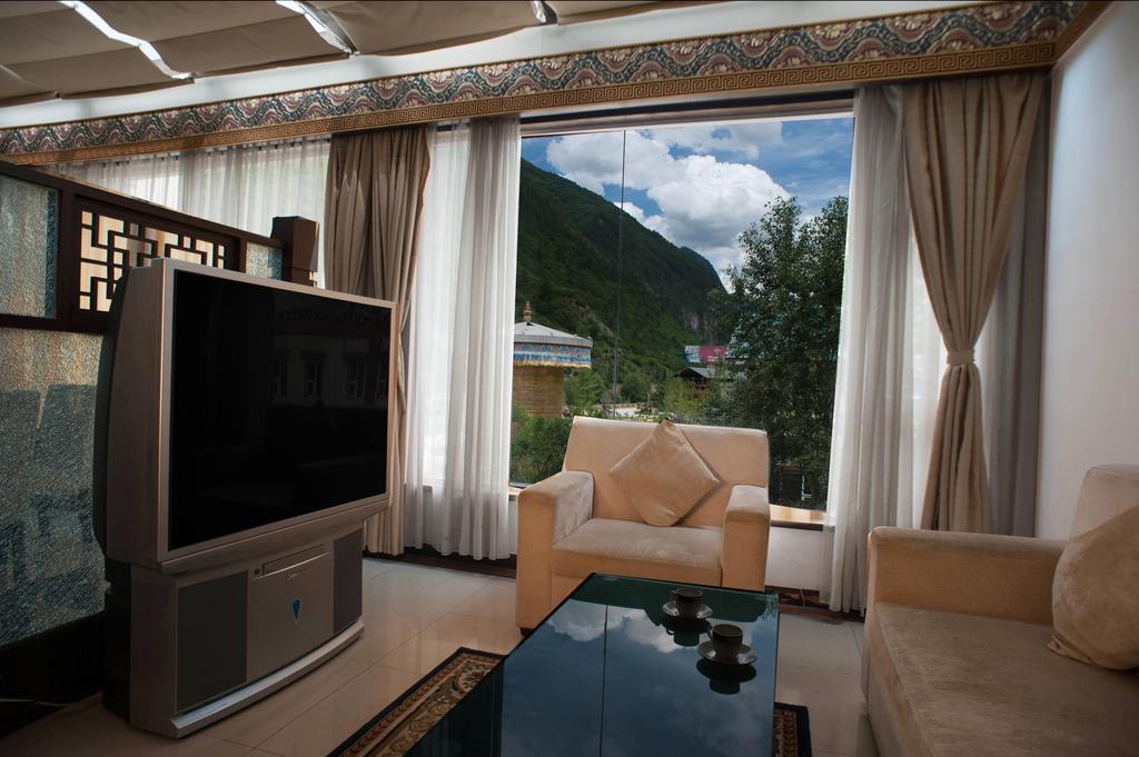 Jiuzhaigou Jinzhulinka Resort Hotel جيوتشايقو الغرفة الصورة