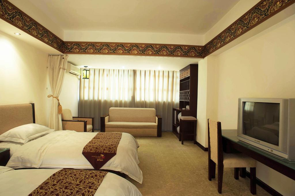 Jiuzhaigou Jinzhulinka Resort Hotel جيوتشايقو الغرفة الصورة